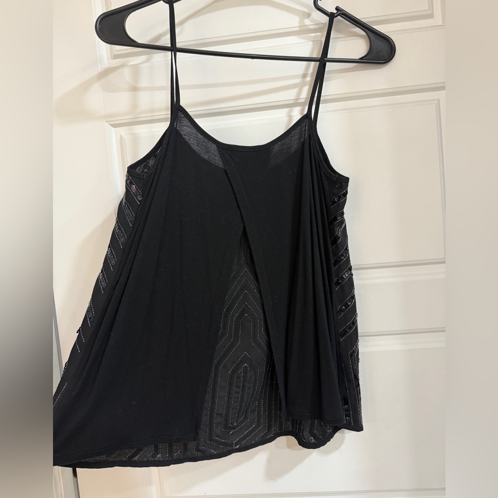 Express sequin tank - Picture 2 of 3